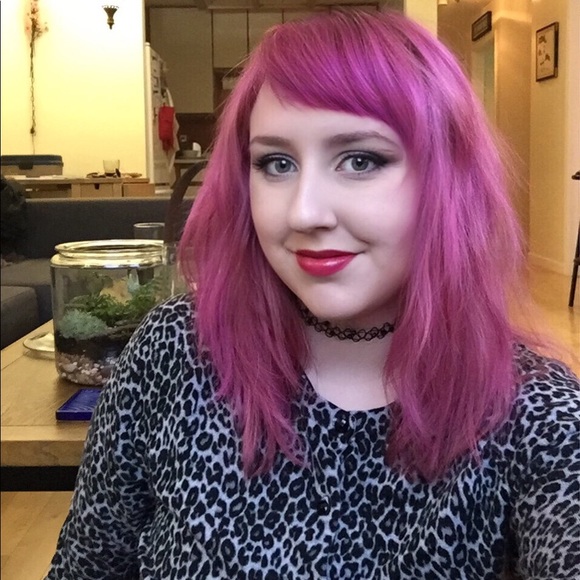 Meet your Posher, Kat! =^-.-^= - Picture 5 of 9